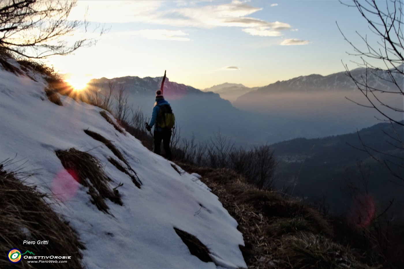 87 Il sole tramonta verso il Sornadello.JPG